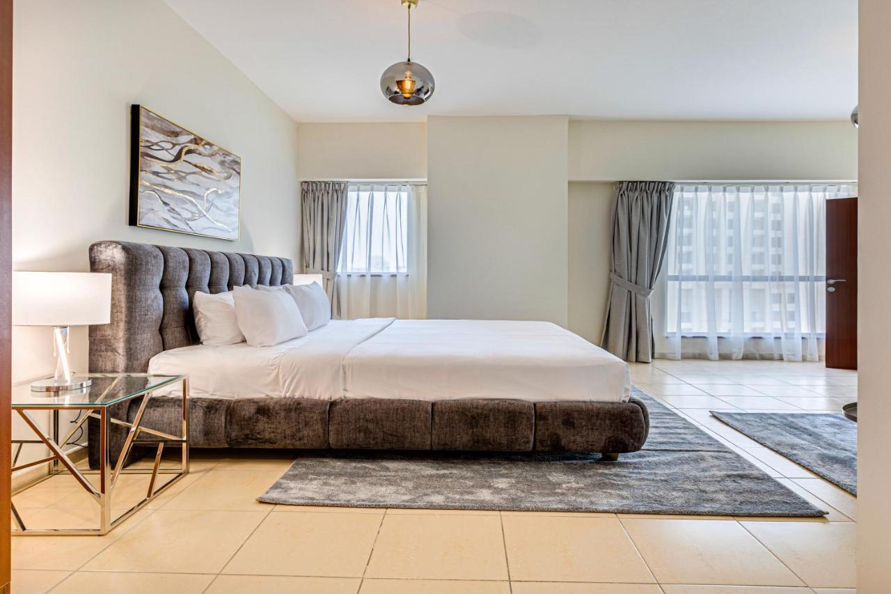 Wonderful Apartment Near The Beach Sadaf Jbr Dubai Luaran gambar