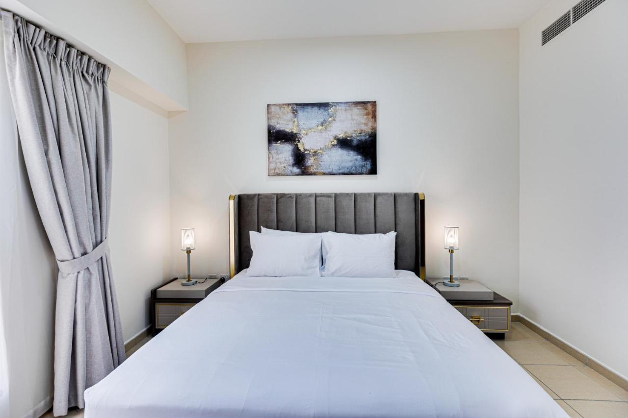 Wonderful Apartment Near The Beach Sadaf Jbr Dubai Luaran gambar